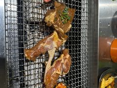 -马路牙子烧烤音乐酒馆(望京店)