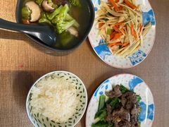-爱的果实月嫂育婴师(世纪东方店)