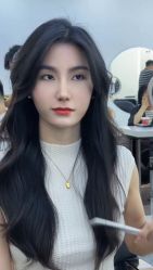 -MOVAN  HAIR莫凡匠人发型屋
