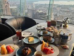 -Hi City·城市之巅