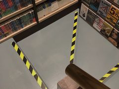 -钟书阁(群光广场店)