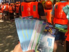 -雅鲁激流探险漂流