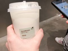 -喜茶(上海打浦桥日月光gelato lab+店)