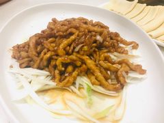 -闫府私房菜(经四路万达店)