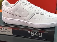 -NIKE上海青浦优选体验店