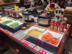 -周小明火锅(黑金冠社区店)