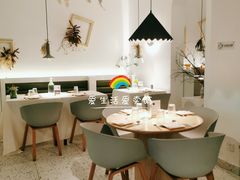 -春树下·树屋花房西餐厅(罍街AS1980店)