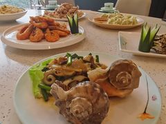 -巧克力渔家.小船海鲜胶东菜(万平口店)