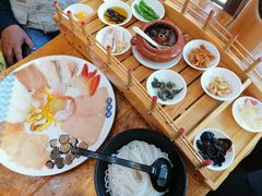 -桥香园过桥米线(国贸店)