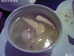 人参鲜菌牛尾汤-北京王府井希尔顿酒店·秦唐中餐厅Chynna