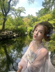 -一揽芳华汉服旗袍体验馆(拙政园店)