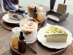 开心果巴斯克-六阅·福十 FORTEN 海景咖啡西餐厅(双廊古镇店)