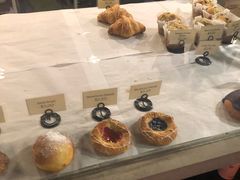 -Cha Café and Bistro