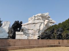 -上海市龙华烈士陵园