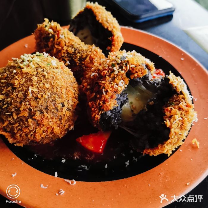 KCOOKING概念韩餐(世茂52+店)墨鱼芝士饭团图片