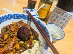 -沪西老弄堂面馆(定西路店)