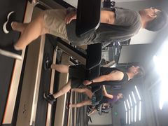 器械区-CXFIT 陈徐健身工作室(凯旋店)