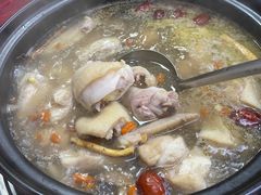 -花苑美食横琴生蚝火锅(拱北粤华路店)