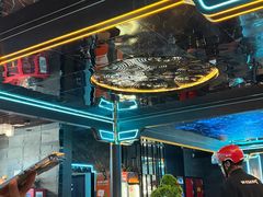 -屋有岛沉浸游戏旗舰店(中山公园店)