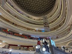 -龙湖杭州滨江天街