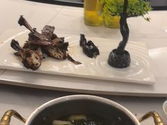 -周老三跷脚牛肉·全牛火锅(非遗传承店)