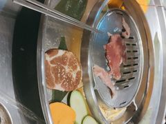 -哈哈碳都·牛肋条无限自助烤肉(台江万达店)