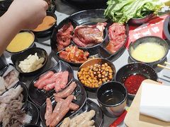 -啊美丽炭火烤肉(滑翔一店)