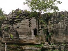 -梭布垭石林景区