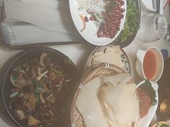 -东道煮牛肉火锅(东盛大街店)
