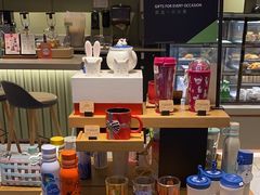 -星巴克臻选(上海中环广场2F店)