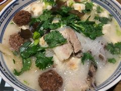 三鲜煮馍-天发芽·何记葫芦头泡馍·老字号(小南门店)