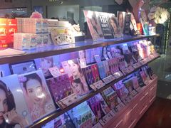 -4iNLOOK美瞳店(中山公园龙之梦店)