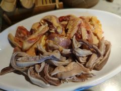 -尚尚仙·酸汤猪手·猪肚鸡火锅(华联万柳购物中心店)