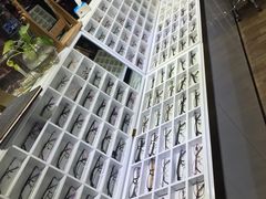 -臻美视爵眼镜·明月·依视路·蔡司折扣店(广渠门店)