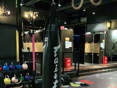 -VLines耀能运动24小时·月付制健身(京广桥店)