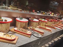 -阪尚皇·原切牛排·烤肉火锅自助(北京路店)