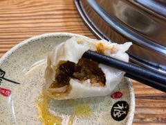 纯蟹黄-老上海小吃(浙江中路店)