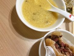 -闫家驴肉老店(华电一校店)