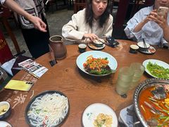 -老滇山寨•云南特色菜•地方菜•民族风情歌舞表演(金碧店)