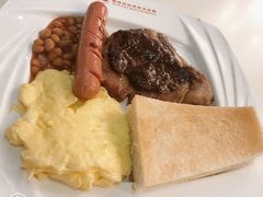 -香港新发烧腊茶餐厅(万象店)