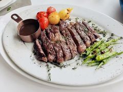 -斯普汇生蚝牛排馆(中骏世界城店)