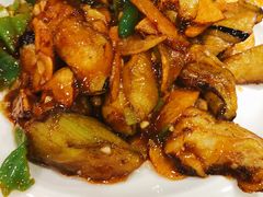 地三鲜-關東雪东北菜(中庚漫游城店)