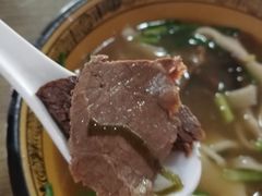 优质加肉烩面-清真马杰山牛肉汤馆