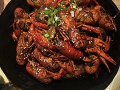 -巴厘龙虾·榜首油焖大虾(音乐学院·沿江酒馆店)