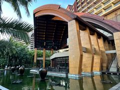 -三亚湾海居铂尔曼度假酒店