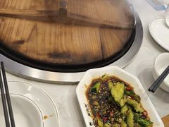 -鲁员外地锅鸡地锅鱼(古墩路店)
