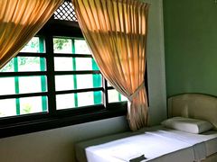 -乌鲁淡布隆国家公园