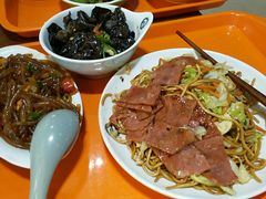 培根炒面-梅园食堂