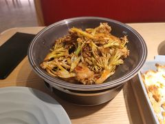 -蜜桃餐厅·伴山(绿宝广场店)