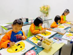 -小院儿童绘馆(富国里店)
